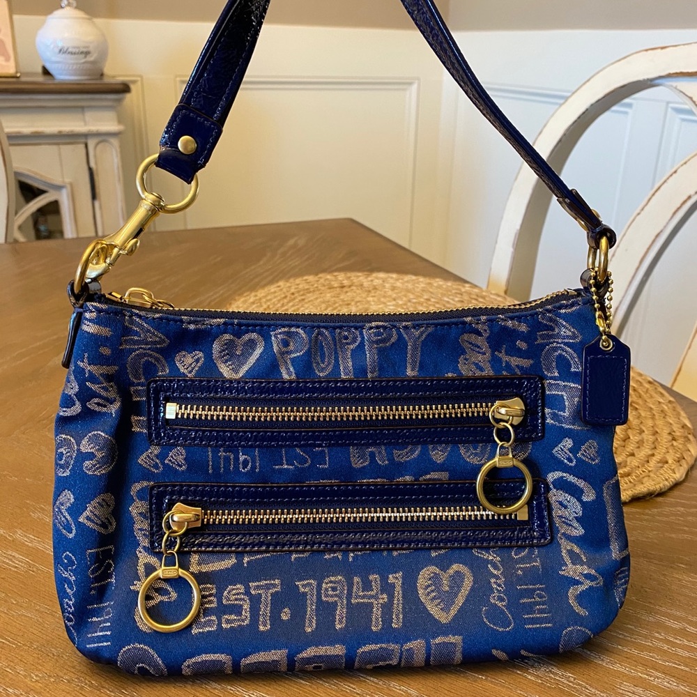 Coach Poppy Handbag/Wristlet